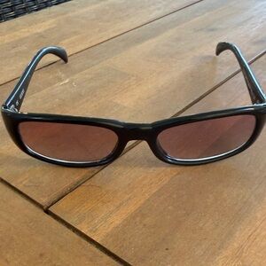 Guess Black Sunglasses